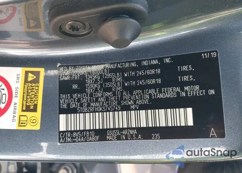 2019 Toyota Highlander Le z USA, uszkodzony, nr VIN 5TDBZRFH0KS745749